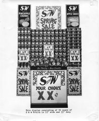 Publicity photo of S&W apple sauce and pineapple chunks