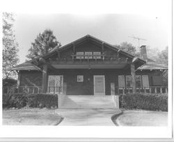 1915 Craftsman style house in the Valle Vista Addition, at 482 Vine Avenue, Sebastopol, California, 1993