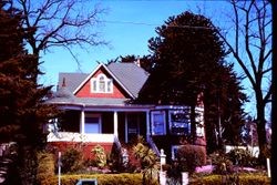 Queen Anne house built after 1905 at 327 North Main Street in Sebastopol, California, 1976