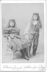 Rhoda L. Jonas (Jennet) and her sister Alice M. Jonas (Jessie), circa 1897