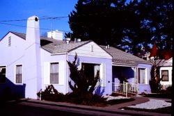 Allew's Beauty Salon at 916 Gravenstein Highway South, Sebastopol, California, 1977