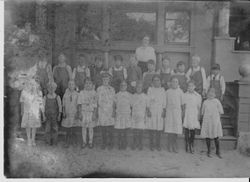 Class photo of Oak Grove School in Graton, 1900s