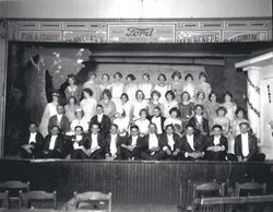 Analy Union High School 1925 yearbook photo of the Drama group assembled on stage
