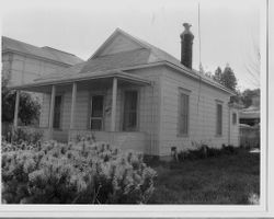 1900 Queen Anne house in the Pitt Addition, at 408 Petaluma Avenue, Sebastopol, California, 1993