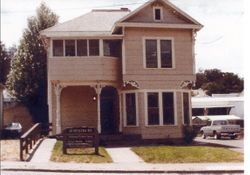 Snow House at 418 Petaluma Avenue, about 1986