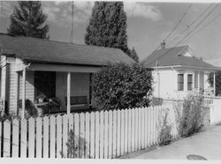 1900 Queen Anne house and cottage in the Pitt Addition, at 544 and 554 Petaluma Avenue, Sebastopol, California, 1993
