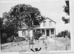 House identified as Oscar Hallberg's home near Graton, about 1900