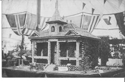 1910 Gravenstein Apple Show display with the town name "Sebastopol" spelled out in symbols in apples