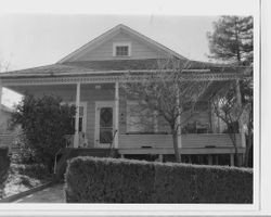 1905 Queen Anne house in the Walker Addition, at 470 Eleanor Avenue, Sebastopol, California, 1993