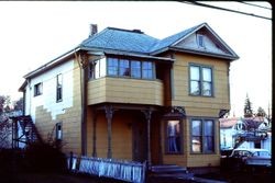 Sebastopol Queen Anne house at 418 Petaluma Avenue in Sebastopol, California, 1977