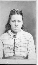 Unidentified girl of the Sebring/Allen family