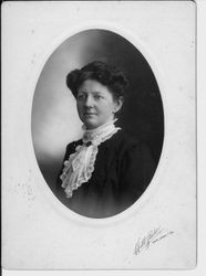 Etta McReynolds Sullivan, about 1900, wife of John Wesley Sullivan