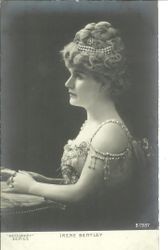 Portrait of Broadway actress Irene Bentley