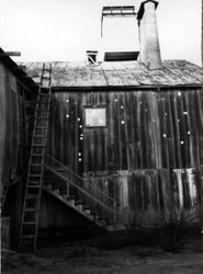 Fruit dryer and packinghouse in west Sebastopol, California
