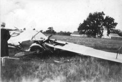 Airplane crash at Cenopius Field, late 1920s