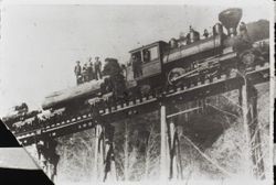 Western Redwood Lumber Company train to Jenner