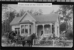 Front view of our seaside cottage