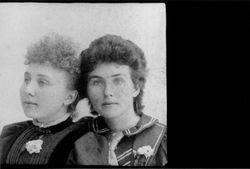 Hannah Klinge Spekter and Nellie Brians Holman, Occidental, California, about 1900