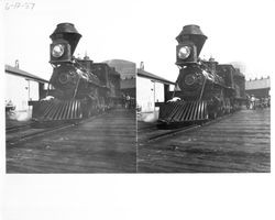 Train on the wharf at Tiburon