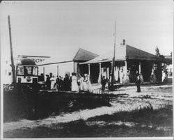 Catching the train at Graton, California, 1910