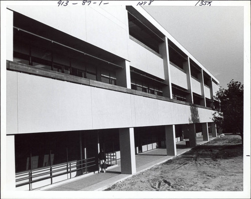 Close up of Bannan Engineering Building