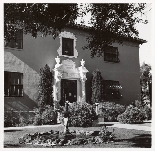 The Aloysius Varsi Library