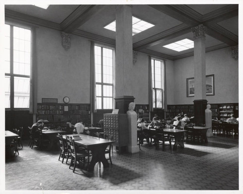 Study Tables in Varsi Library