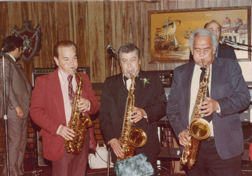 Saxophone trio, including Vicente Guerrero