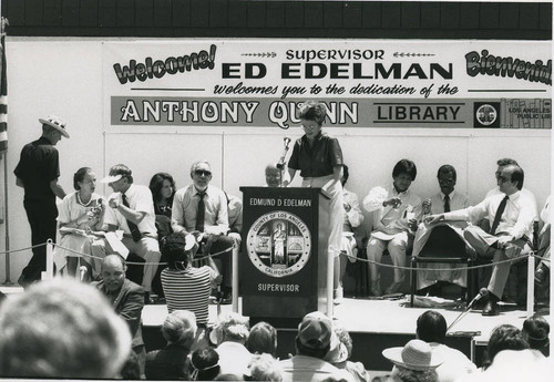 Anthony Quinn Library dedication, Los Angeles, California