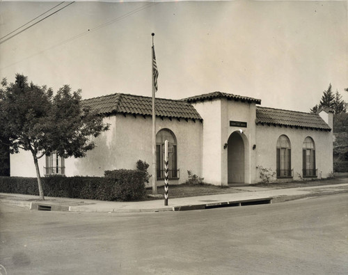 Belvedere Gardens Public Library, Los Angeles, California