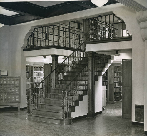 Burbank Library interior