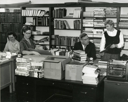 Vivienne Lindsay, Olive Hobbs, Paul Scott and Frances Farris at the Lancaster Library