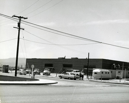 Construction of the Lancaster Library on Kingtree Avenue and Avenue J, Lancaster, California