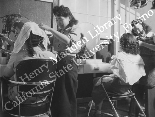 Cooperative beauty salon at Granada Relocation Center