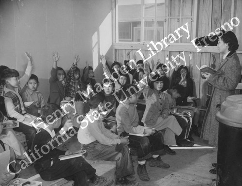 Fourth grade school in Barracks 35-4-B at Rohwer Relocation Center