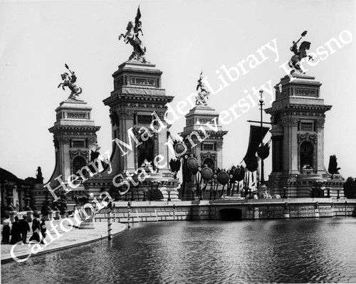 Triumphal Bridge