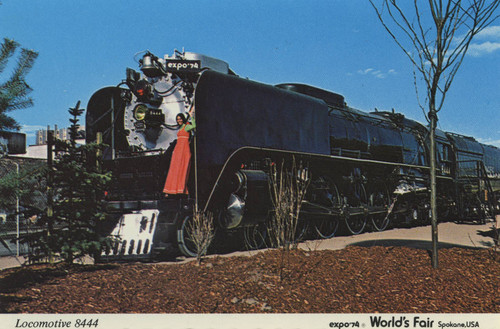 Locomotive 8444