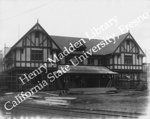 Front of Indiana State Building under construction