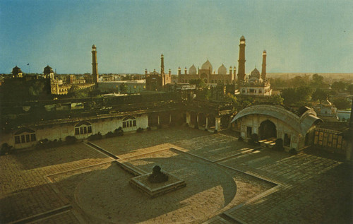 Courtyard of the Lahore Fort with the Badshahi Mosque in the backgroun