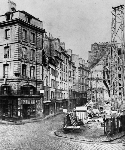 View of an alley in Paris