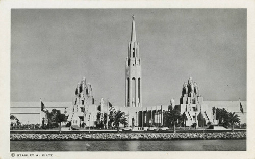 Elephant Towers at Portals of the Pacific and Tower of the Sun. California World's Fair on San Francisco Bay