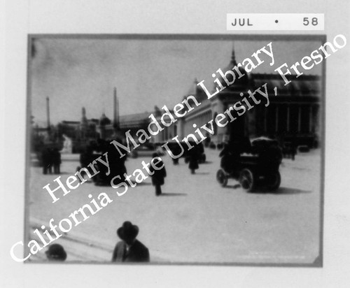 Fairgoers in front of Palace of Varied Industries