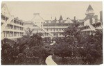 Court, Hotel del Coronado. 2132.