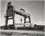 [Gantry crane at Flagstaff Ariz. for Glen Canyon Dam]