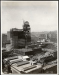 [Erection of Humboldt Building during reconstruction. Intersection of Market, O'Farrell and Grant St., right]