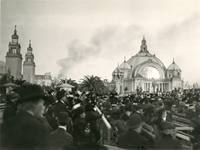 Crowd - Liberty Bell leaves grounds, 449