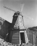 [Van de Kamp bakery windmill prototype]