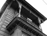 [Architectural detail on Bunker Hill house]