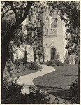 [Exterior rear entrance Los Angeles Public Library, 630 West 5th Street, Los Angeles] (4 views)