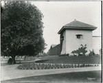 [Southwest bastion with cannons, Sutter's Fort, Sacramento]